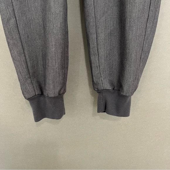 FIGS Zamora Gray Technical Collection Scrub Pants - Picture 6 of 16